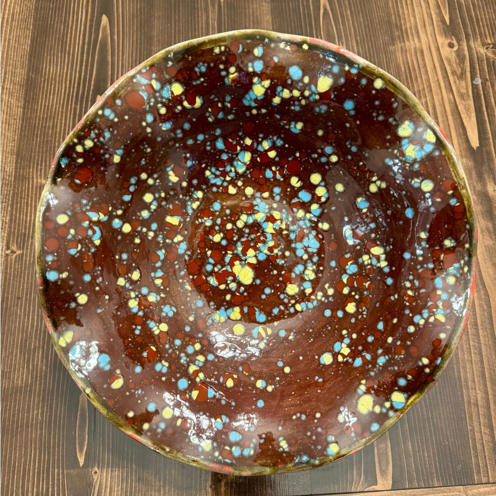 Handcrafted Vintage Speckled Wavy Edge Ceramic Bowl with‎ Red Bottom